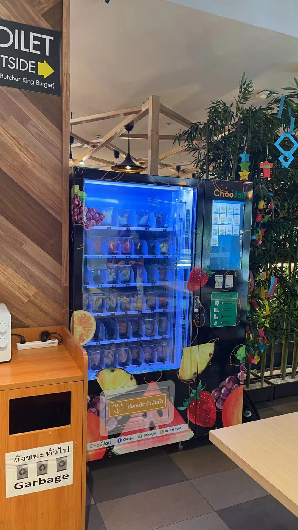 Fruit Cup Vending Cabinet with Lift Handover — reference view 6